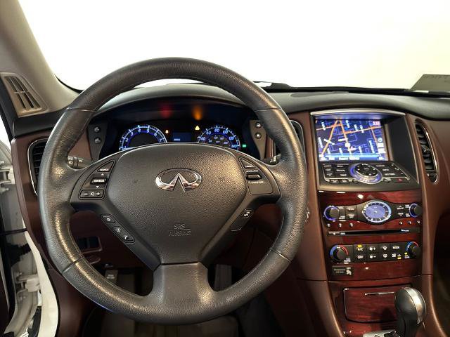 Used 2017 INFINITI QX50 2WD w/ Premium Plus Package image 18