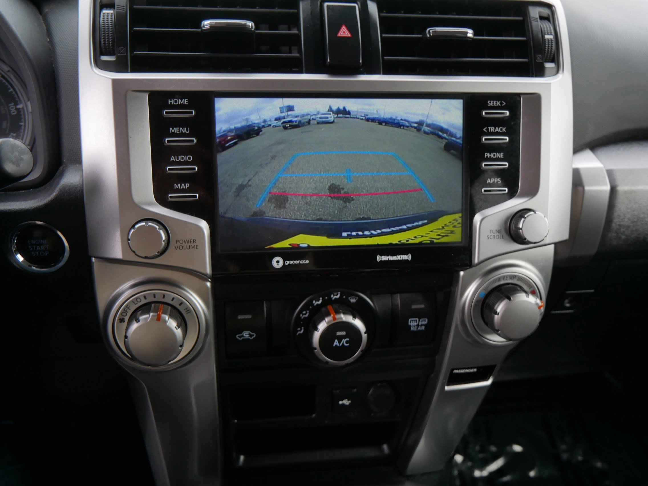 Used 2022 Toyota 4Runner SR5 AWD/4WD image 30