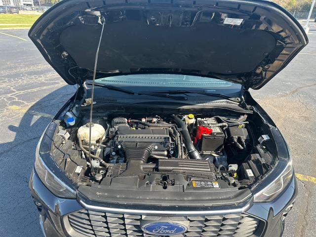 Certified 2025 Ford Escape Platinum AWD/4WD image 36