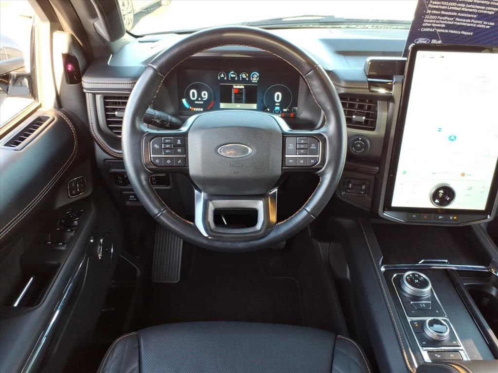 Certified 2023 Ford Expedition Platinum image 5