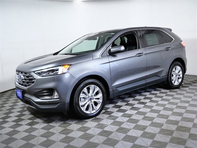 Certified 2022 Ford Edge Titanium w/ Equipment Group 301A image 5