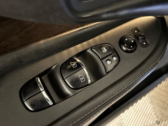 Used 2021 Nissan Murano Platinum w/ Cargo Package AWD/4WD image 17