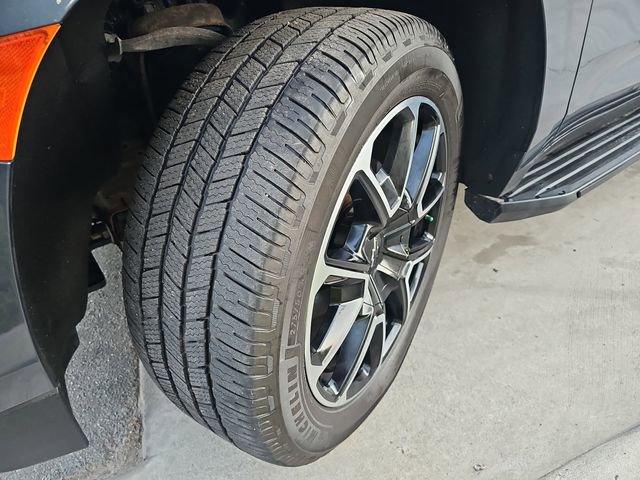 Used 2021 Chevrolet Tahoe RST AWD/4WD image 32