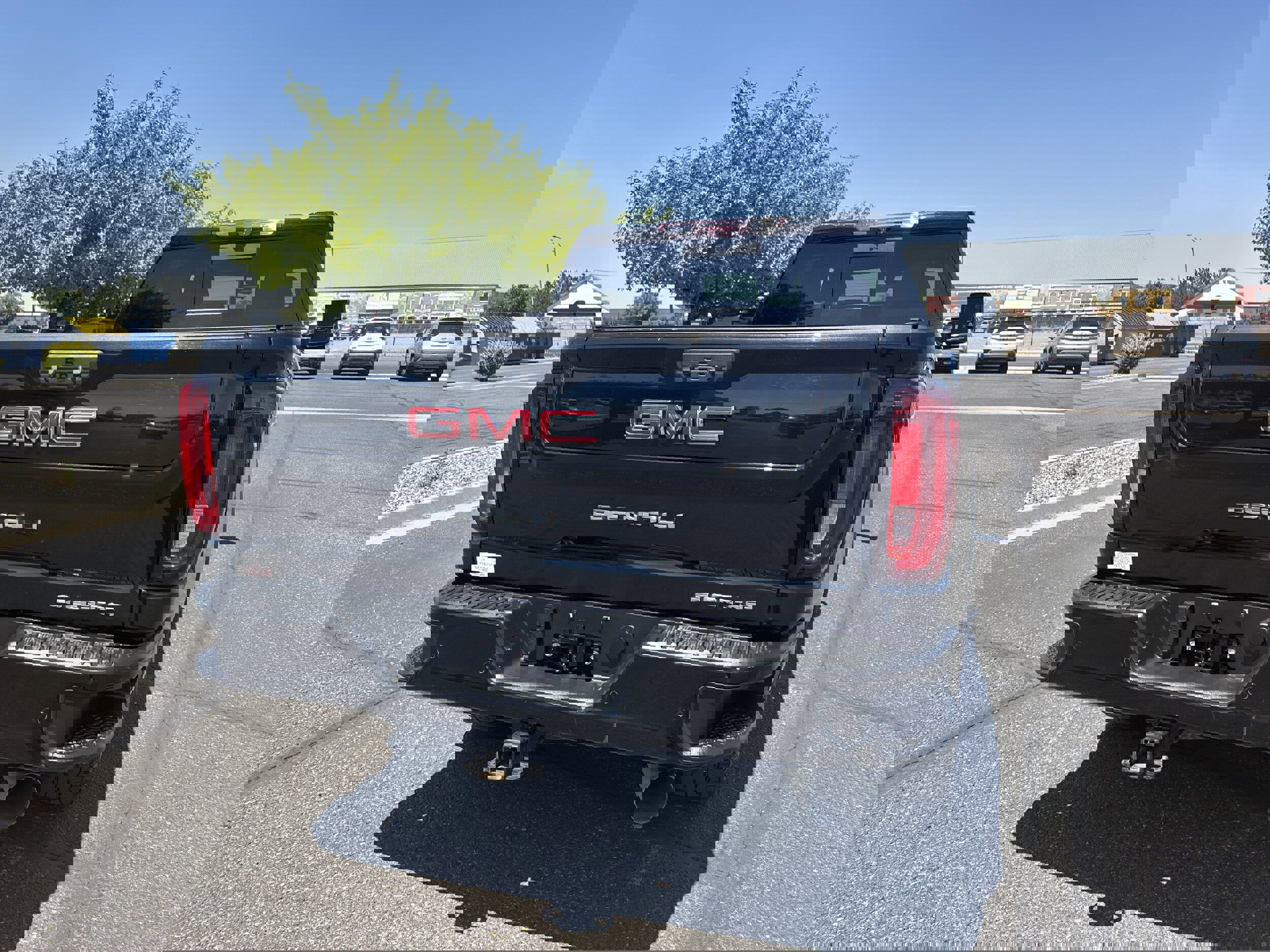 Used 2023 GMC Sierra 2500 Denali w/ Denali Ultimate Package image 6