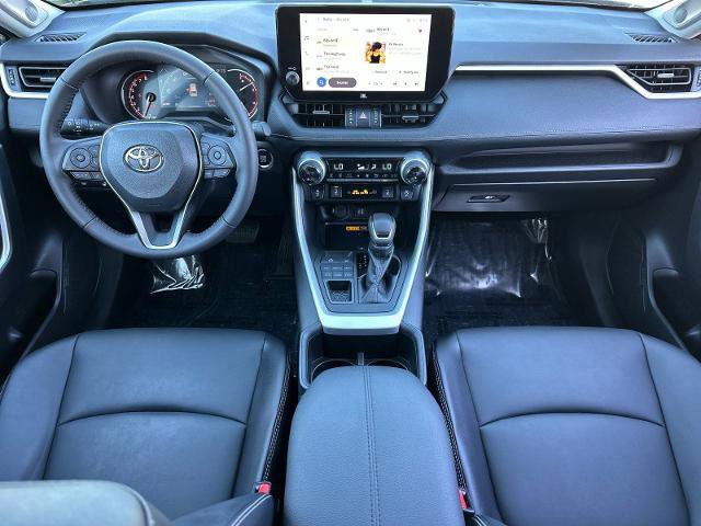 Used 2023 Toyota RAV4 XLE Premium image 12