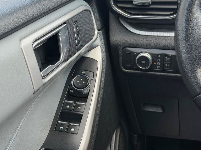 Certified 2022 Ford Explorer XLT w/ Equipment Group 202A AWD/4WD image 20
