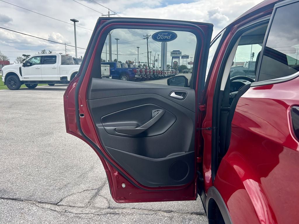 Certified 2019 Ford Escape SE AWD/4WD image 15