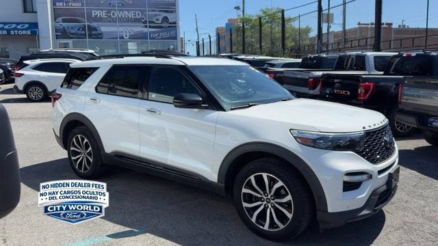 Certified 2020 Ford Explorer ST w/ Premium Technology Package AWD/4WD image 4