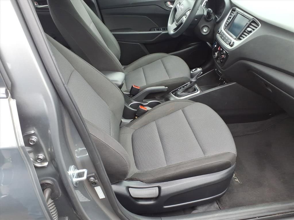 Used 2022 Hyundai Accent SEL image 7