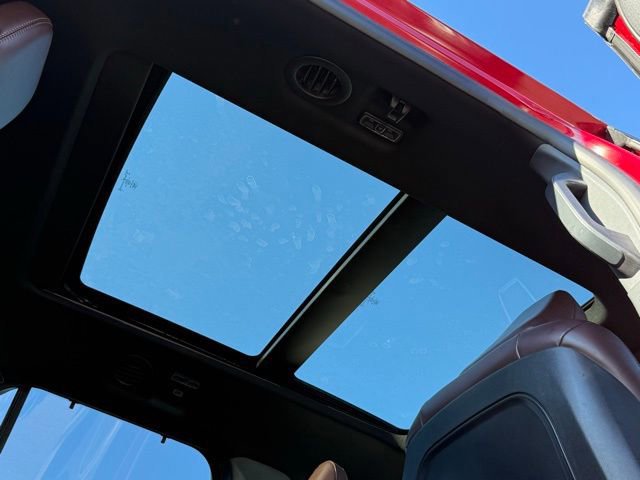 Certified 2020 Ford Explorer Platinum w/ Premium Technology Package image 19