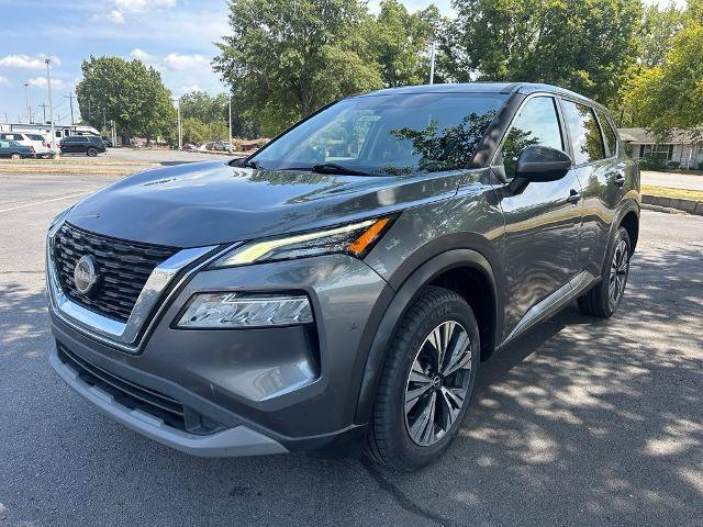 Used 2022 Nissan Rogue SV FWD image 3