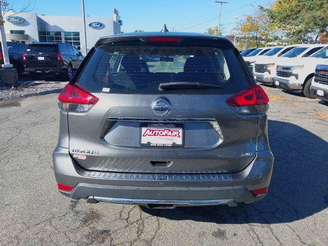Used 2018 Nissan Rogue S AWD/4WD image 7