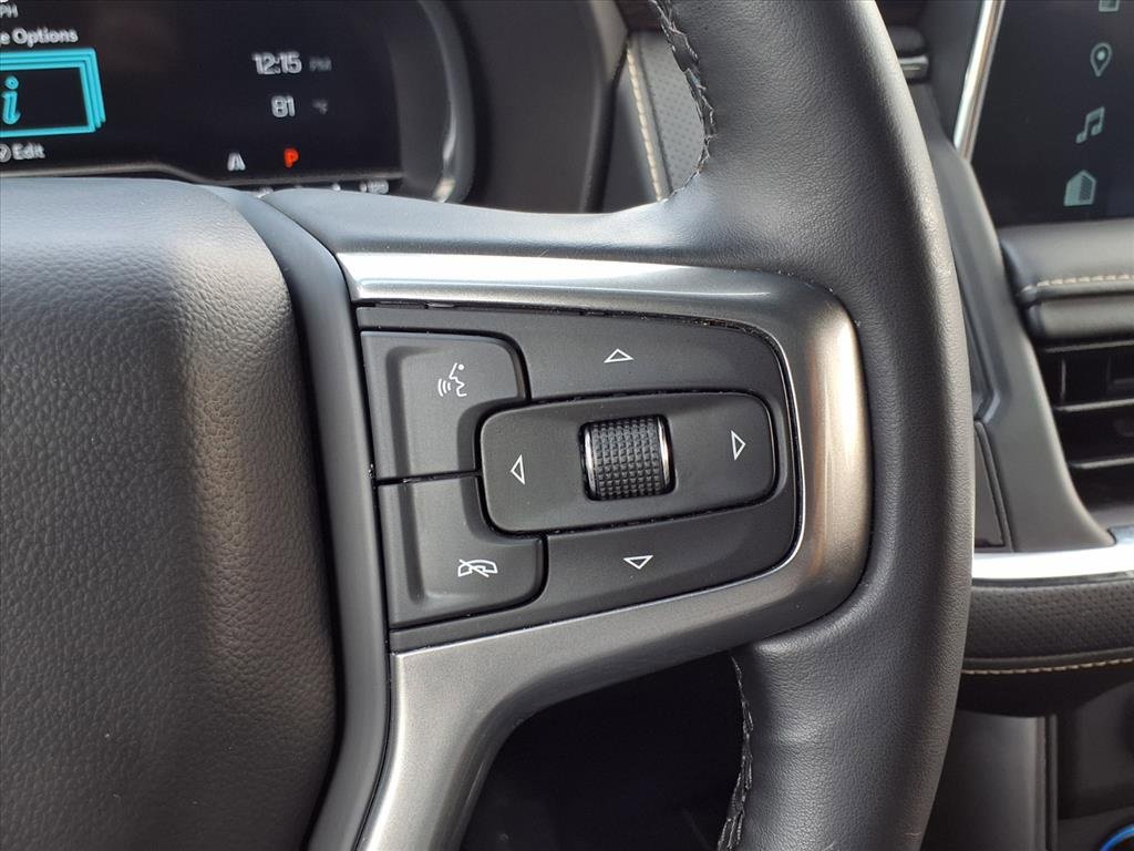 Used 2024 Chevrolet Suburban Premier image 21