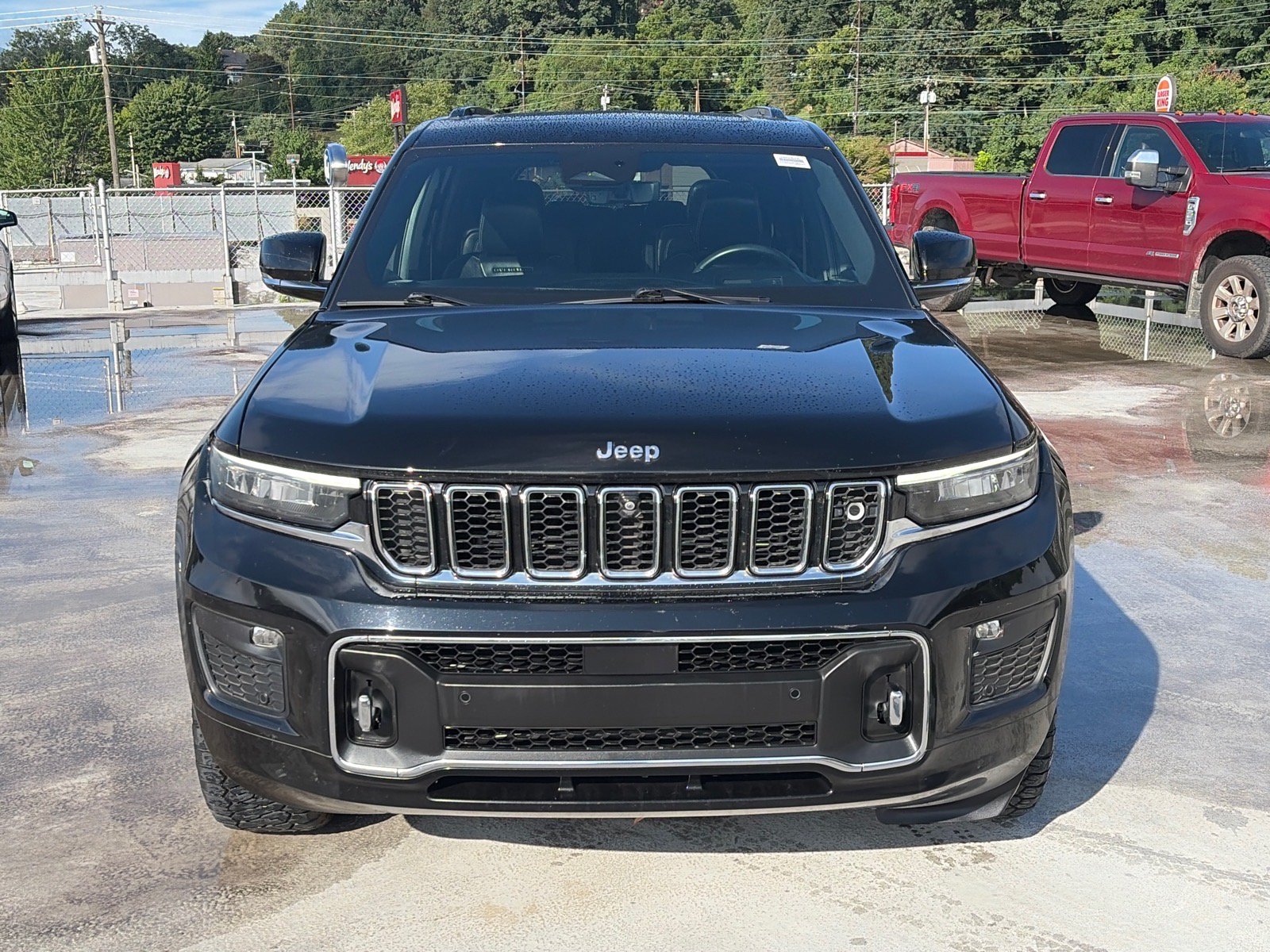 Used 2022 Jeep Grand Cherokee L Overland w/ Advanced Protech Group III AWD/4WD image 5