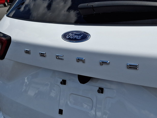 Certified 2023 Ford Escape ST-Line w/ Tech Pack #1 AWD/4WD image 28