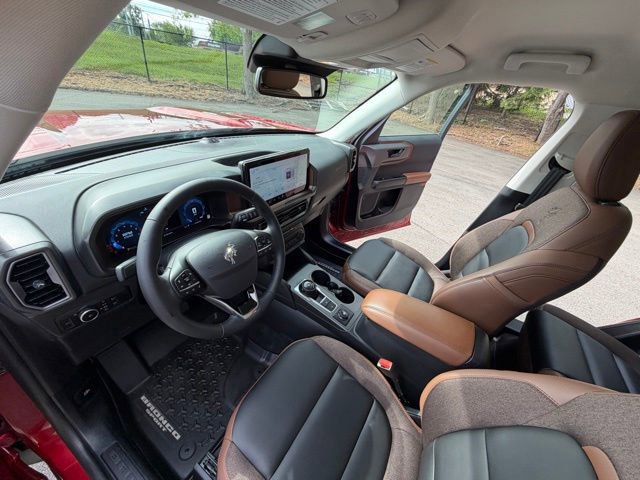 Certified 2025 Ford Bronco Sport Outer Banks w/ Outer Banks Tech Package+ AWD/4WD image 15