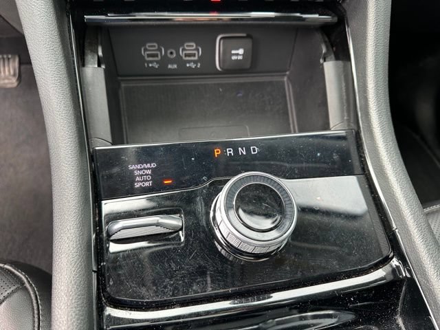 Used 2023 Jeep Grand Cherokee L Limited w/ Luxury Tech Group II AWD/4WD image 22