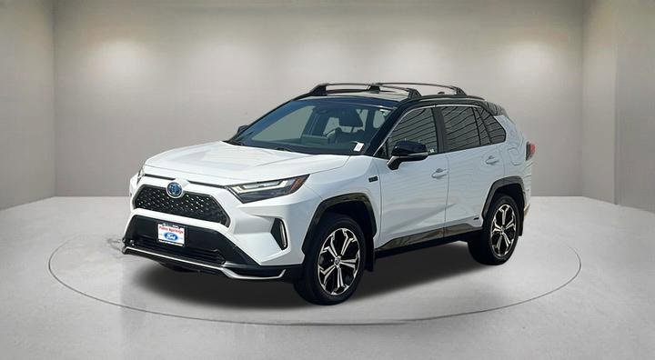 Used 2023 Toyota RAV4 XSE w/ Weather Package image 2