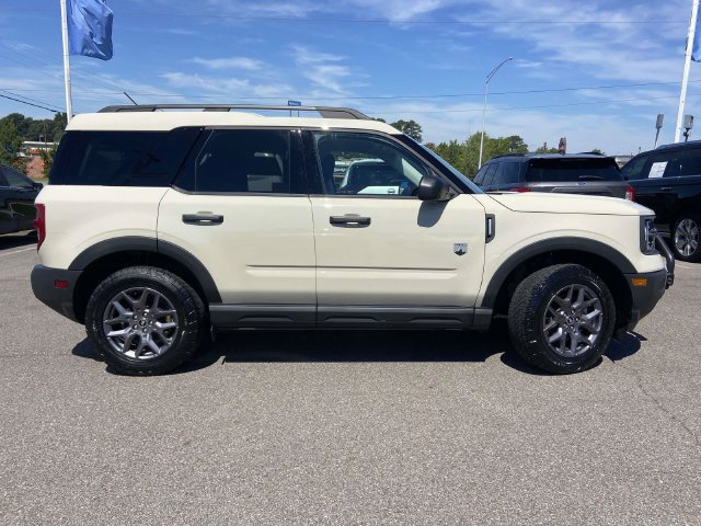 Certified 2025 Ford Bronco Sport Big Bend AWD/4WD image 2