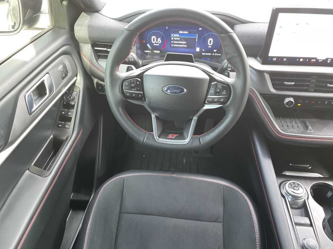 Certified 2025 Ford Explorer ST AWD/4WD image 15