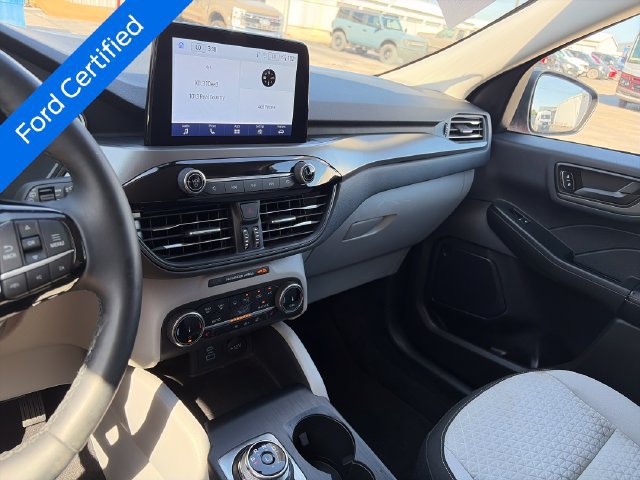 Certified 2023 Ford Escape Active AWD/4WD image 18