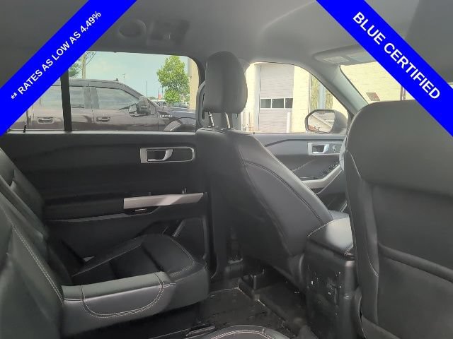 Certified 2023 Ford Explorer XLT w/ Equipment Group 202A AWD/4WD image 9