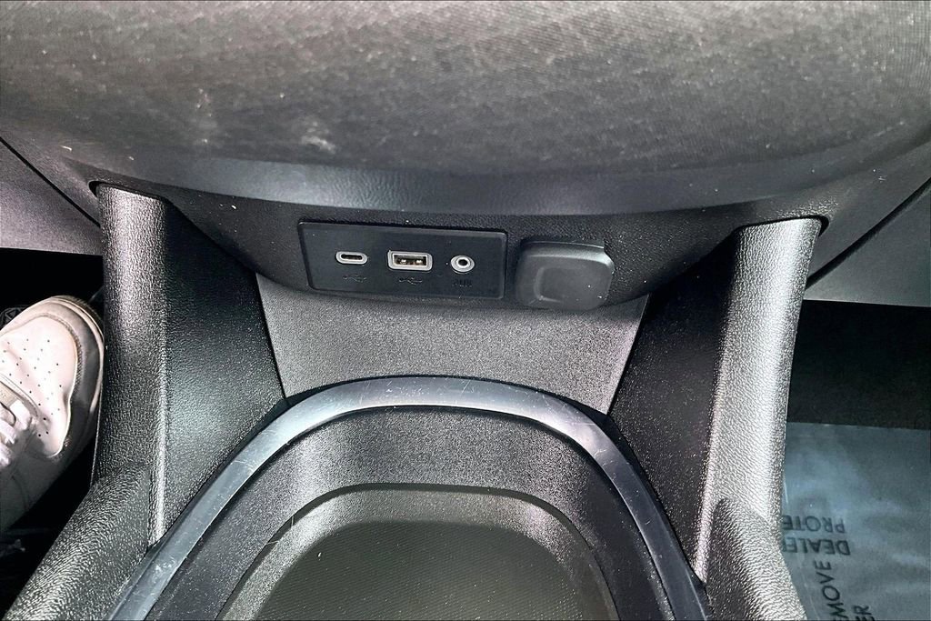 Used 2023 Chevrolet Malibu LT image 27