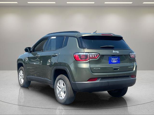 Used 2018 Jeep Compass Sport w/ Tech Group AWD/4WD image 5