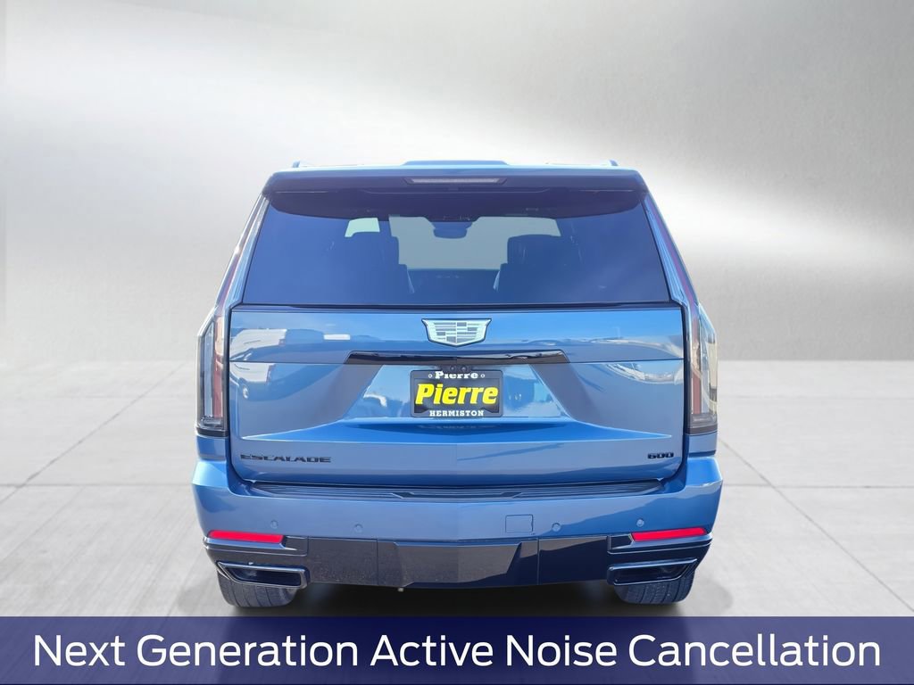 Used 2025 Cadillac Escalade Sport Platinum image 4