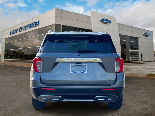 Certified 2024 Ford Explorer XLT w/ Equipment Group 202A AWD/4WD image 4