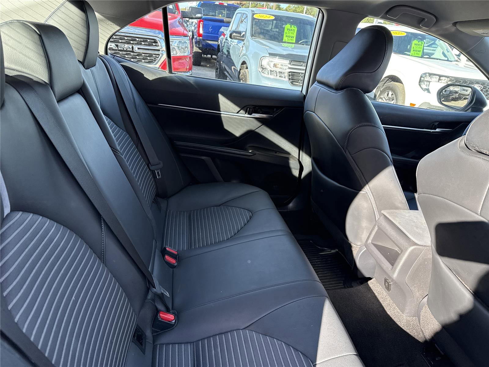 Used 2024 Toyota Camry SE image 50