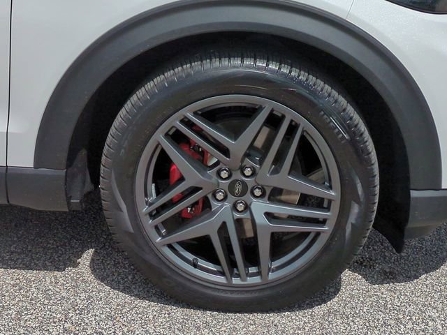 Certified 2025 Ford Explorer ST w/ Sun And Sound Package AWD/4WD image 11