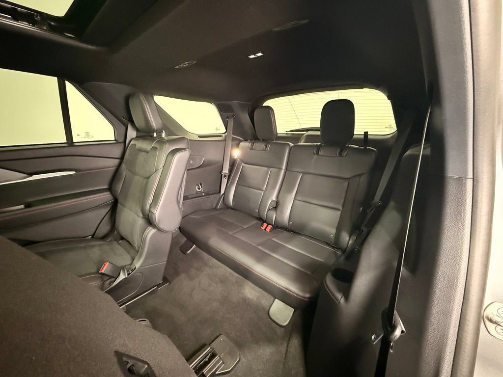 Certified 2025 Ford Explorer ST w/ Sun And Sound Package AWD/4WD image 20