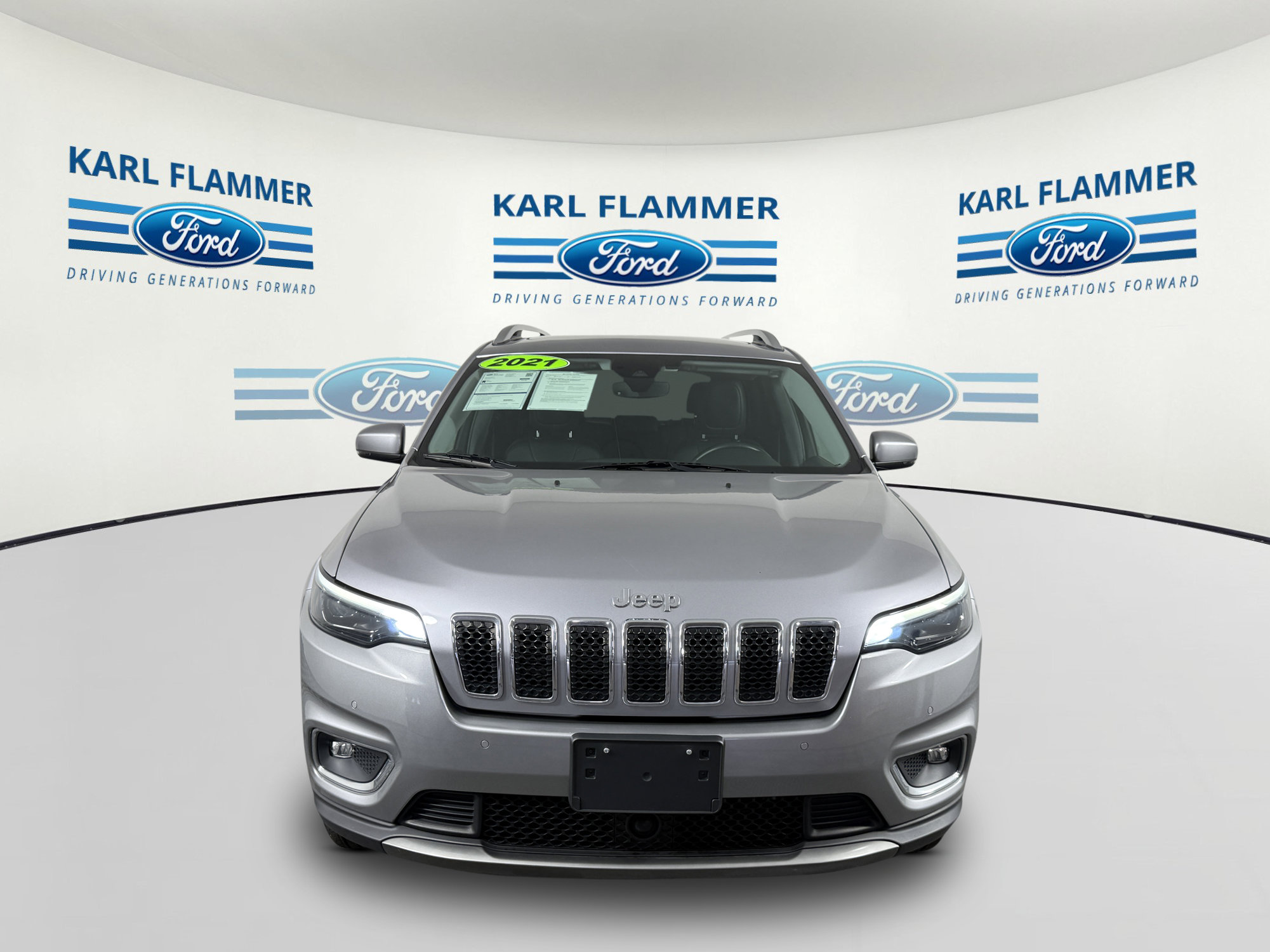 Used 2021 Jeep Cherokee Limited AWD/4WD image 6