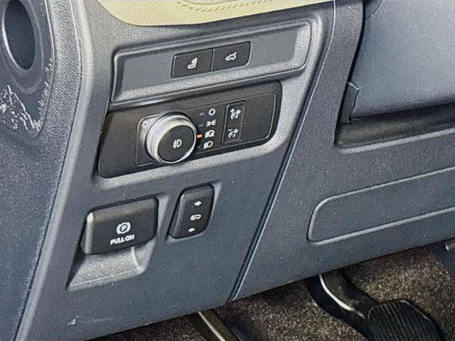 Certified 2022 Ford Expedition Max Limited RWD image 10