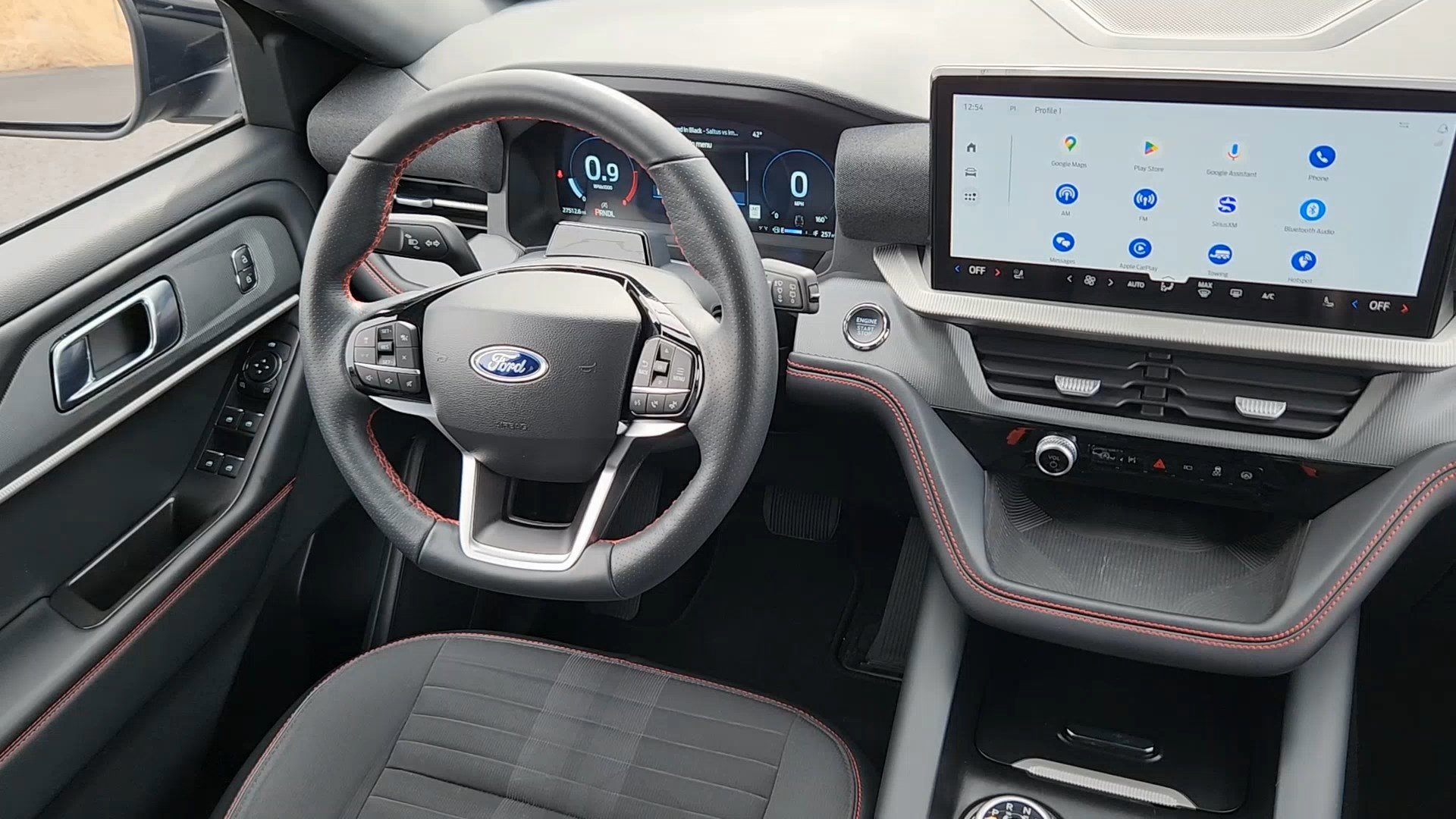 Certified 2025 Ford Explorer ST-Line image 6