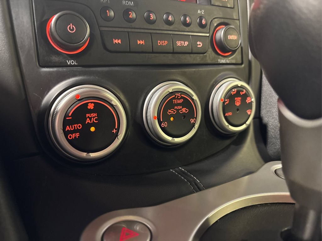 Used 2020 Nissan 370Z Coupe RWD image 26