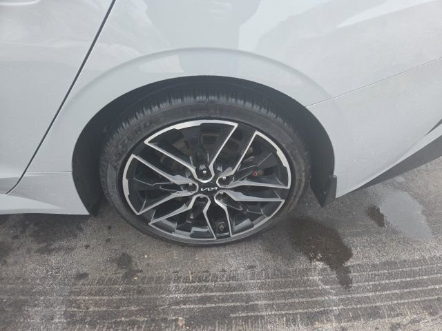 Used 2024 Kia K5 GT w/ GT1 Package image 10