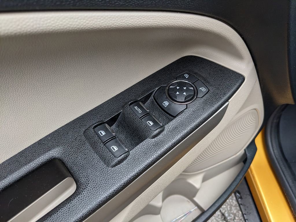 Certified 2022 Ford EcoSport S image 20