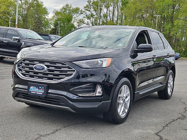 Certified 2022 Ford Edge SEL w/ Convenience Package AWD/4WD image 4
