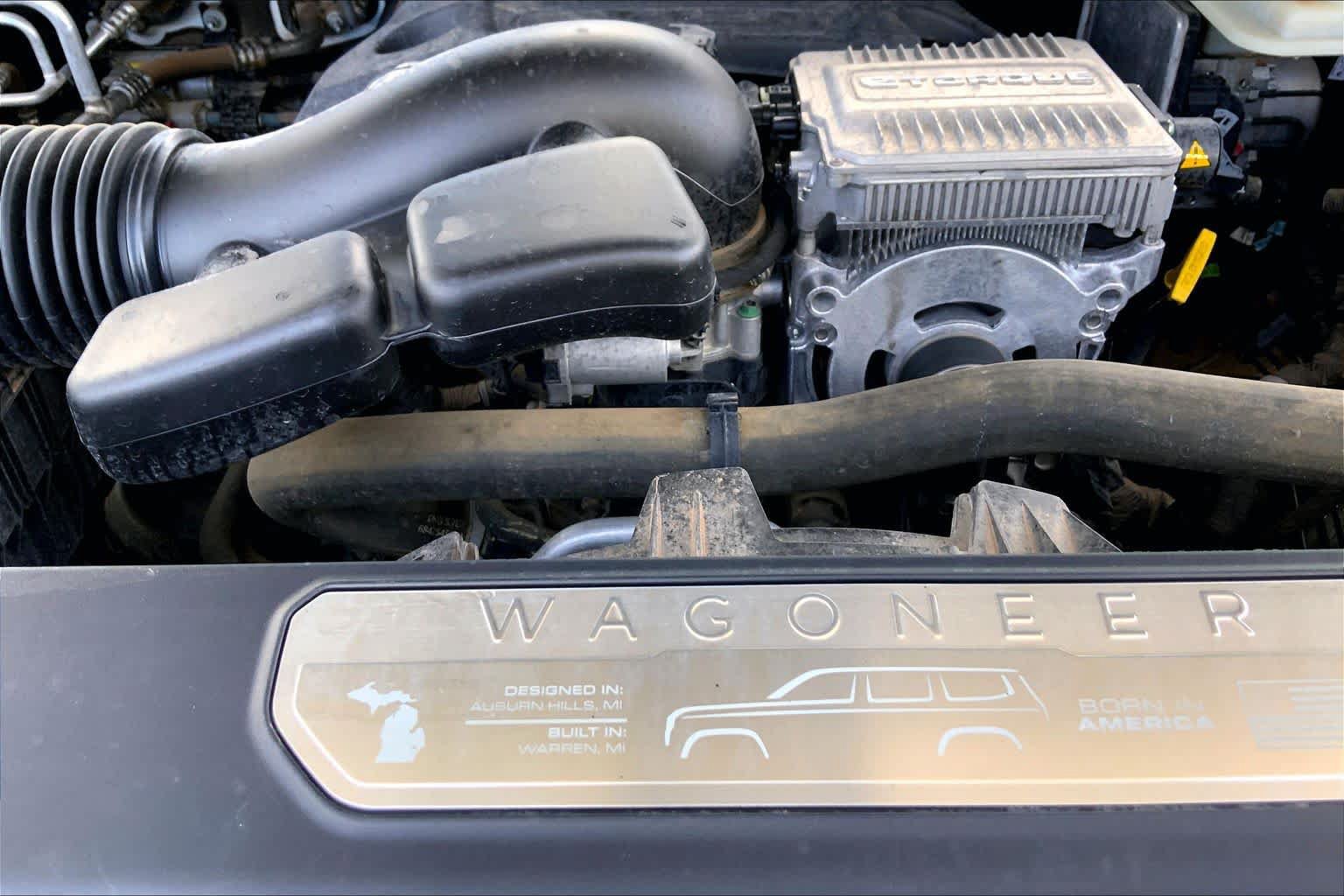 Used 2022 Jeep Wagoneer Series I w/ Premium Group I AWD/4WD image 33