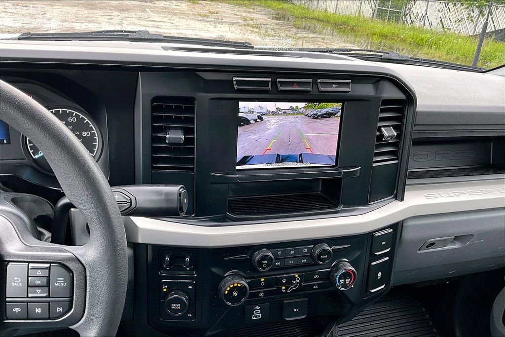 Certified 2023 Ford F250 XL w/ XL Chrome Package AWD/4WD image 22