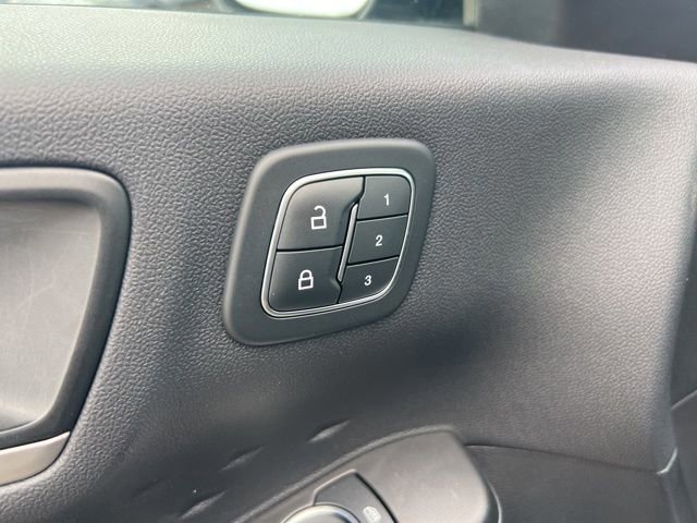 Certified 2020 Ford Escape SEL image 9