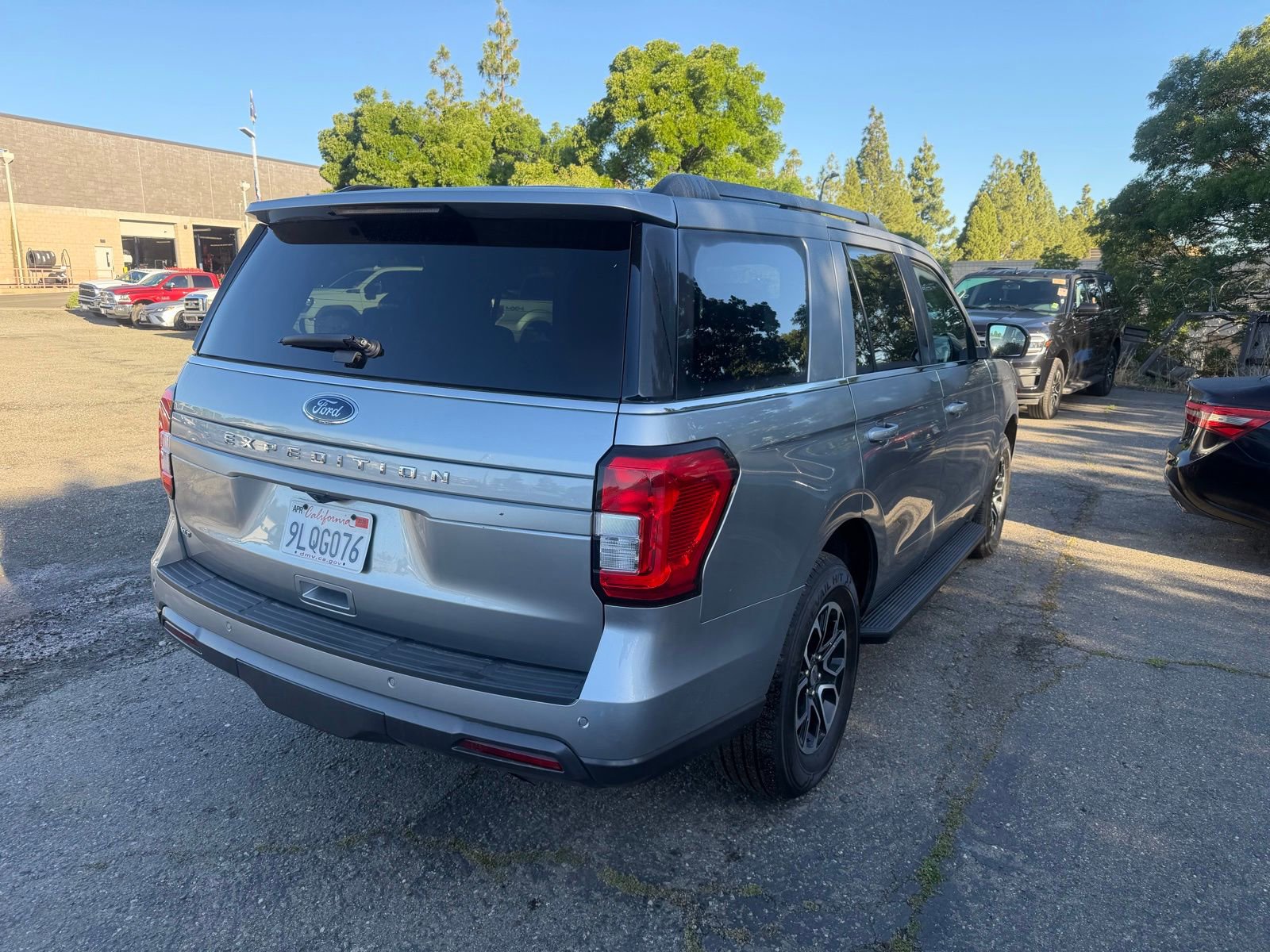 Certified 2024 Ford Expedition XLT AWD/4WD image 5