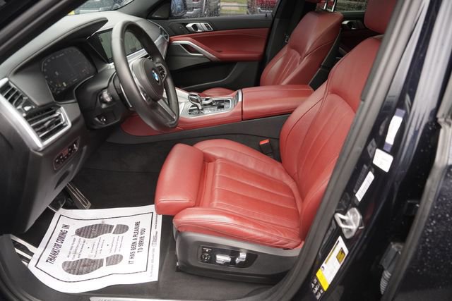 Used 2021 BMW X6 M50i w/ Executive Package AWD/4WD image 9