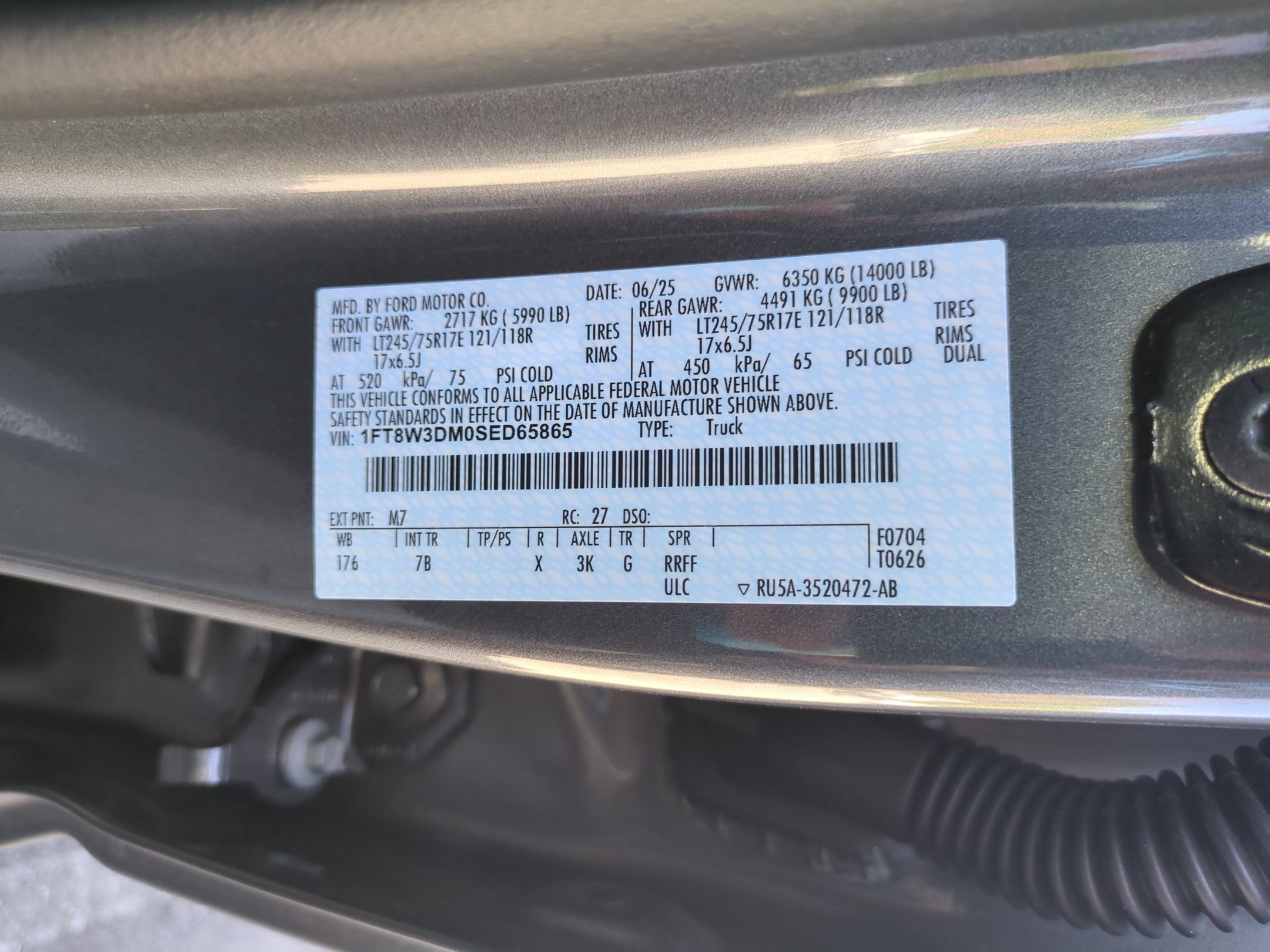Certified 2025 Ford F350 XL AWD/4WD image 36