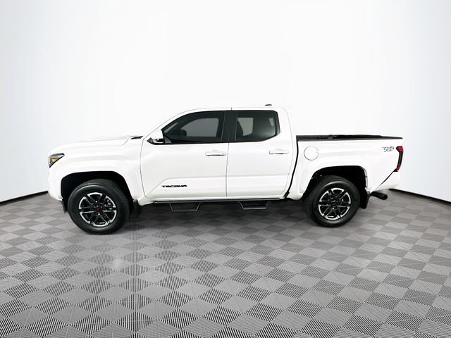 Used 2026 Toyota Tacoma TRD Sport AWD/4WD image 8