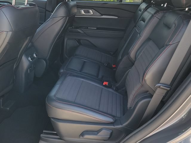 Certified 2025 Ford Explorer ST-Line w/ ST-Line Street Pack AWD/4WD image 8