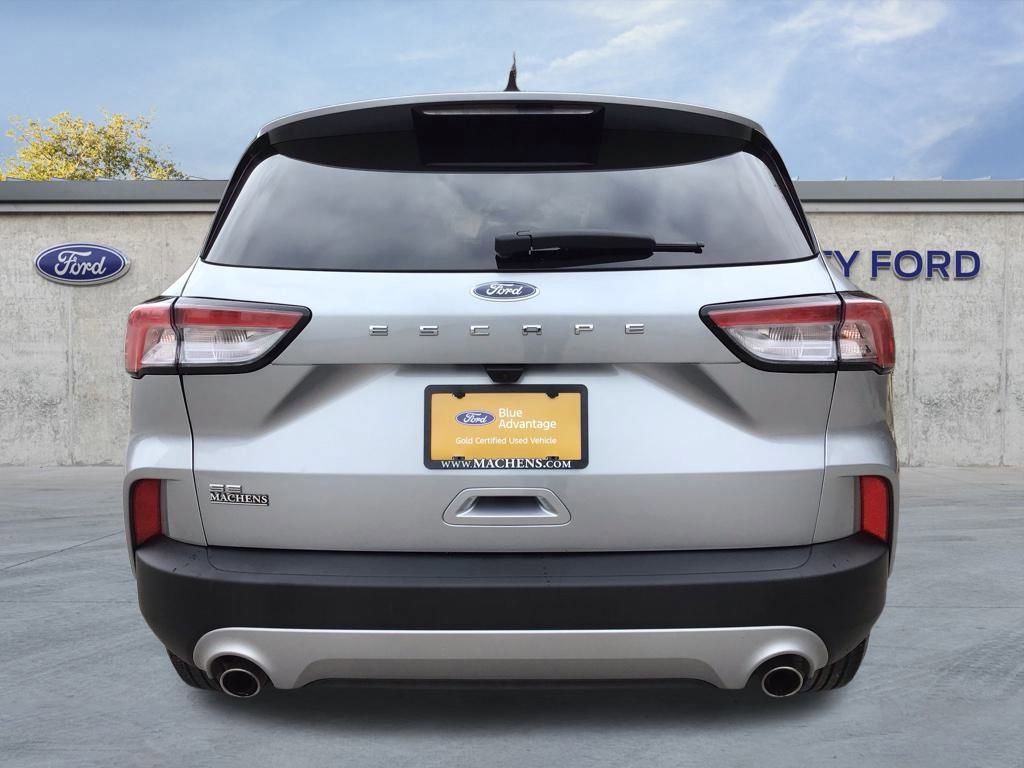 Certified 2022 Ford Escape SE image 4