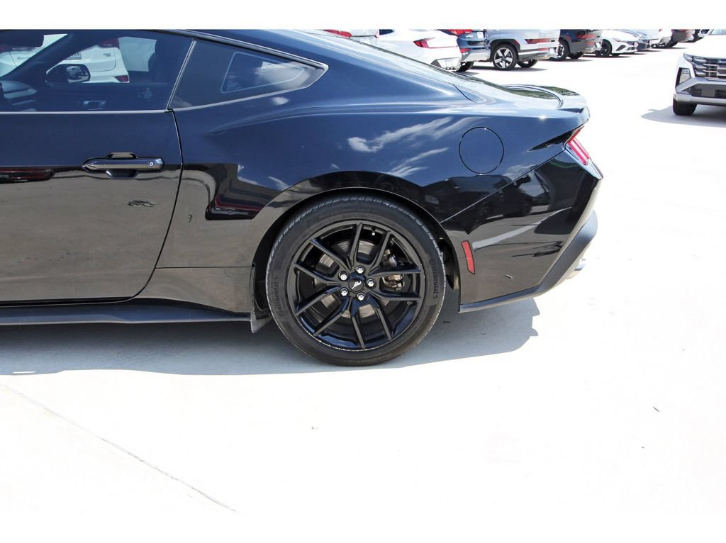 Certified 2024 Ford Mustang Coupe RWD image 31